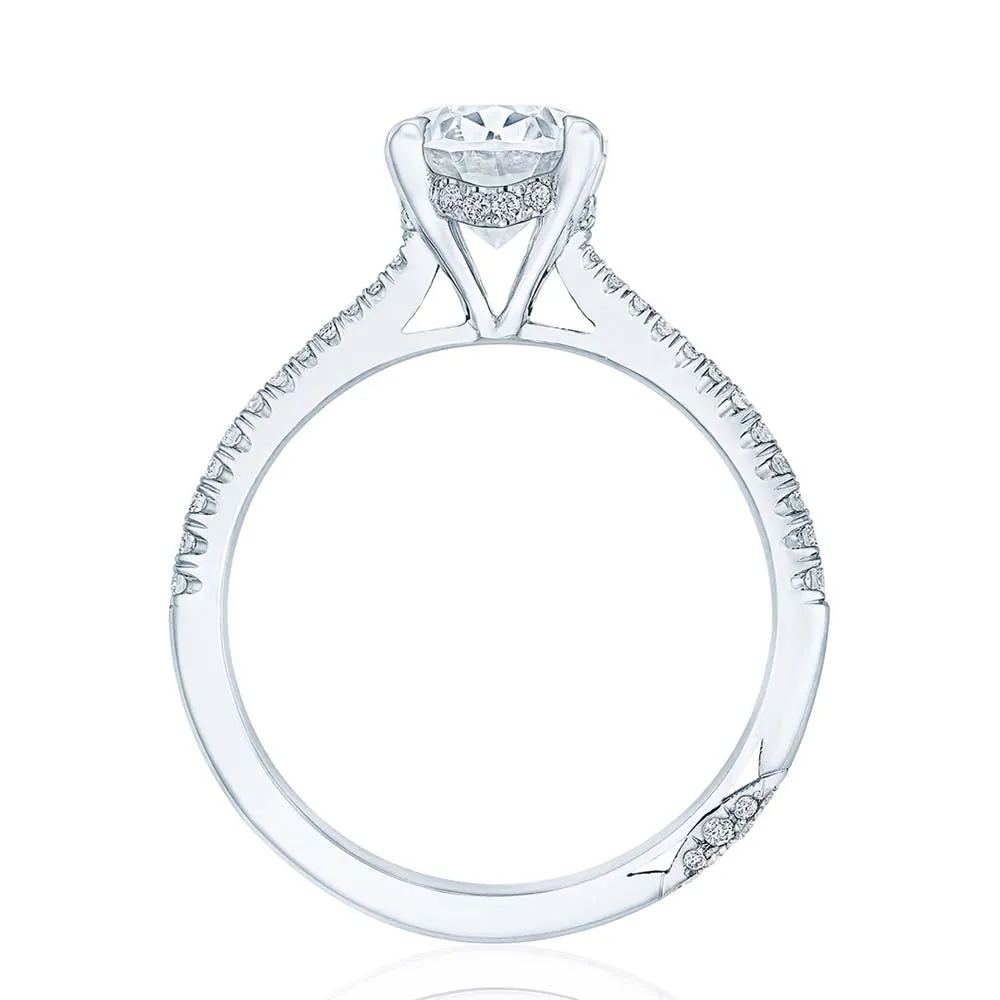 18k White Gold Oval Diamond Engagement Ring