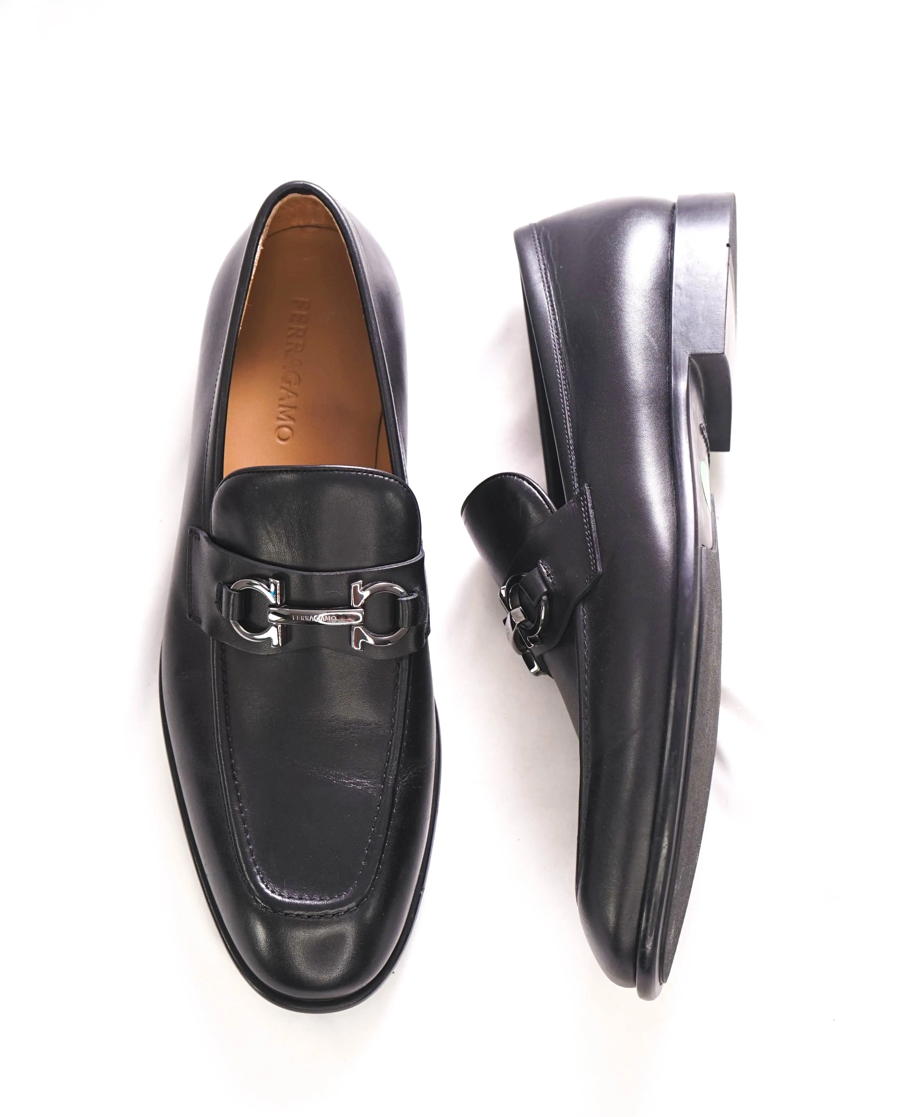 $895 SALVATORE FERRAGAMO - “FOSTER" Gancini Loafer Black Leather - 10 E