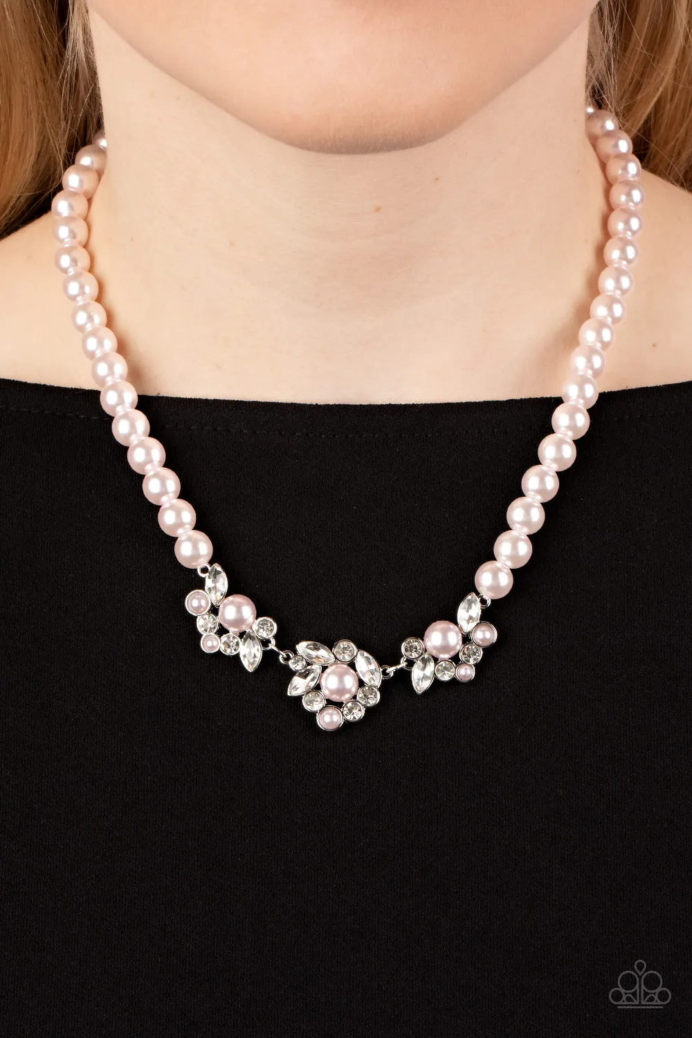 Royal Renditions - Pink Paparazzi Necklace