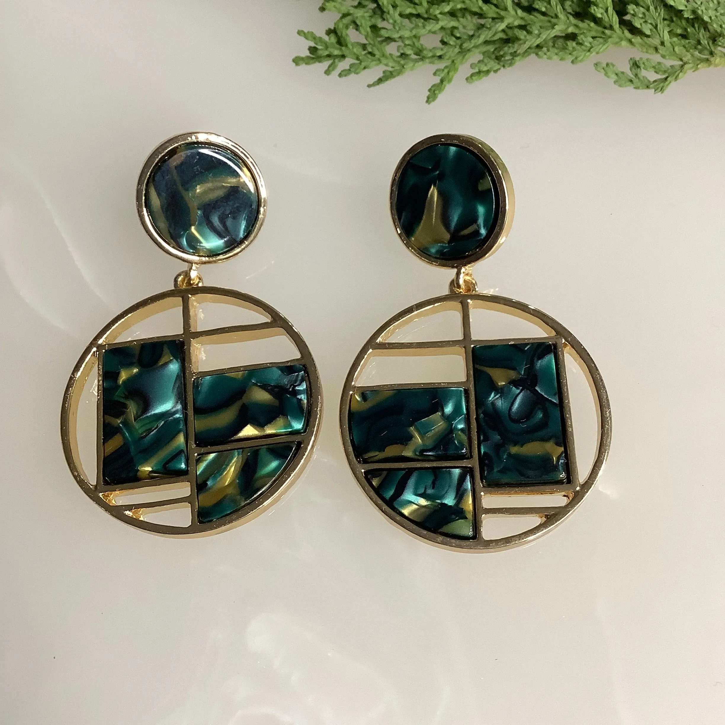 Salvanity K-POP Timeless Style Modern Art Earrings